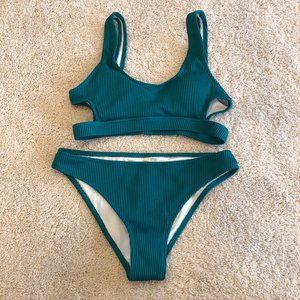 NWOT Cupshe Hunter Green Ribbed Bikini with Cheeky Bottoms